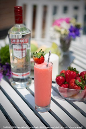 Smirnoff Vodka Strawberry Swirl Recipe