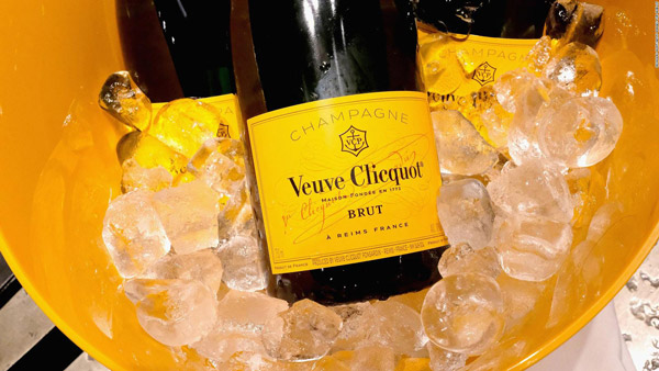 Introduction to Veuve Clicquot Champagne  
